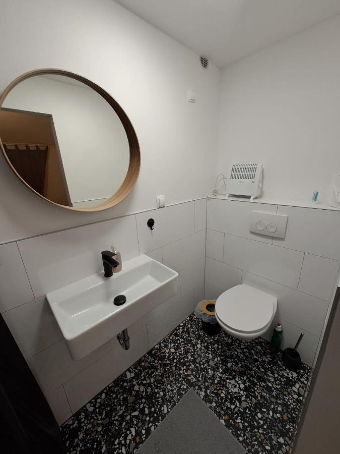 Soba Dvori Apartment Zaprešić Екстериор снимка