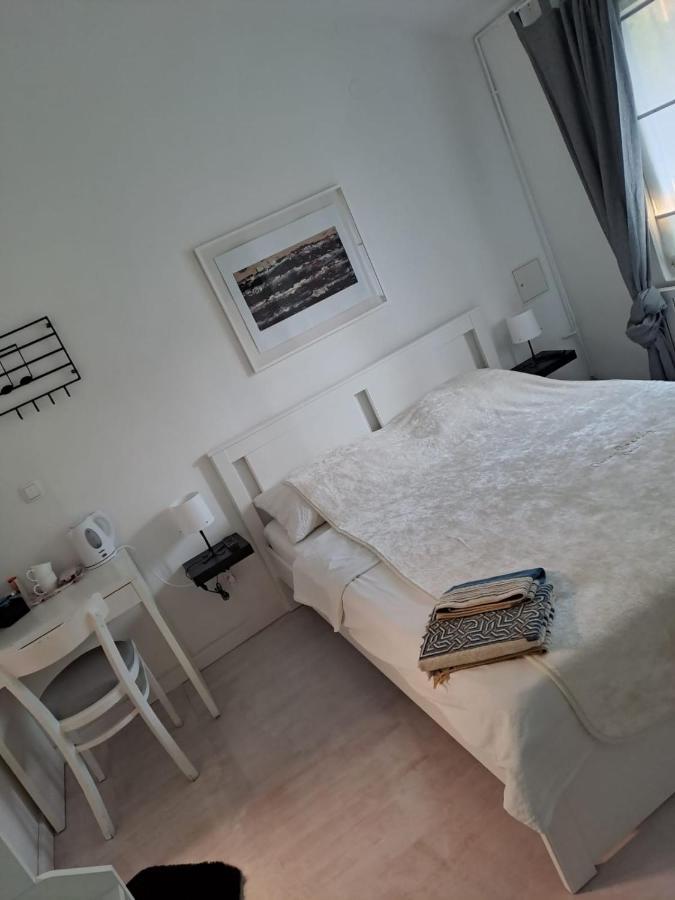 Soba Dvori Apartment Zaprešić Екстериор снимка