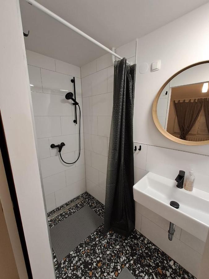 Soba Dvori Apartment Zaprešić Екстериор снимка